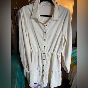 Women’s Cream Dress Size large